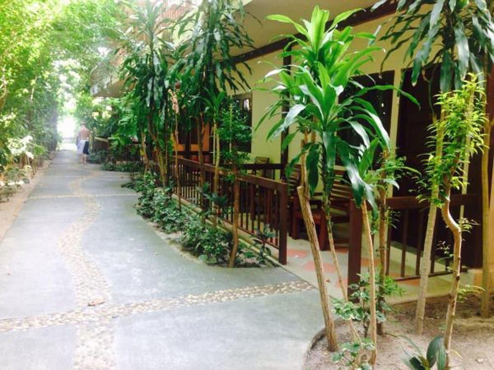 บี2 แอท สมุย บีช รีสอร์ต Hotel หาดเฉวง ภายนอก รูปภาพ